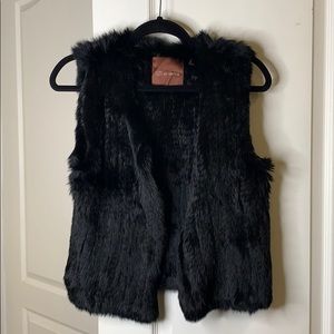 525 America Short Rabbit Fur Vest